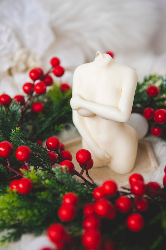 Set lumanare parfumata Artemis + suport lumanare elegant din rasina